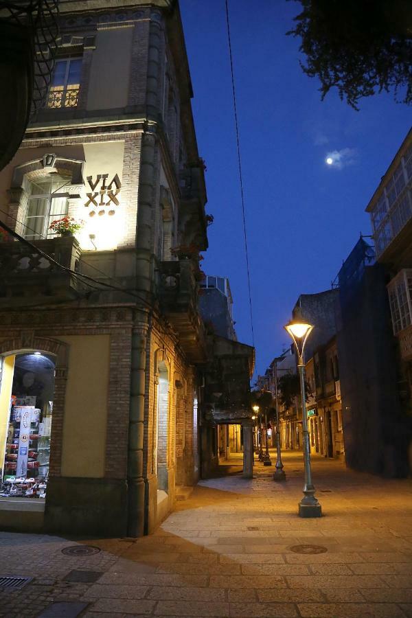 Hotel Vía XIX Caldas De Reis Exterior foto