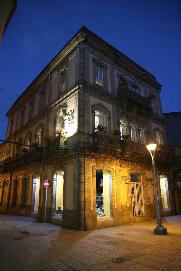 Hotel Vía XIX Caldas De Reis Exterior foto